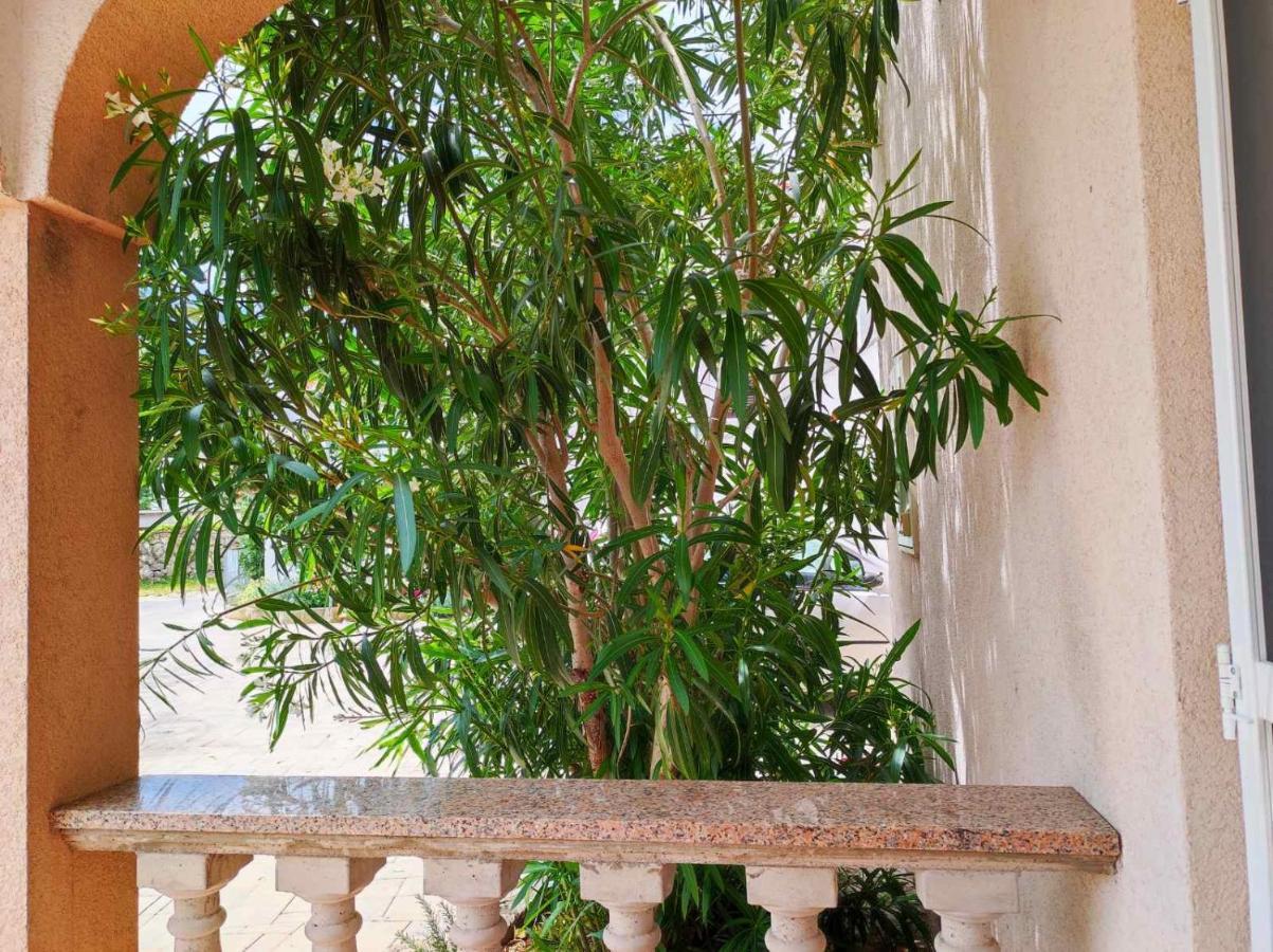 Apartment Rose Krk Town Exterior photo