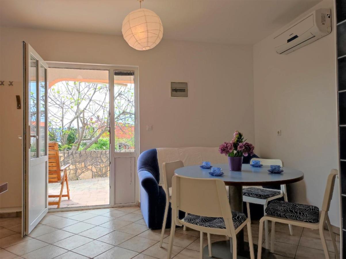 Apartment Rose Krk Town Exterior photo