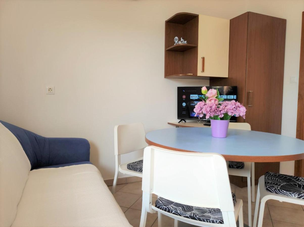 Apartment Rose Krk Town Exterior photo